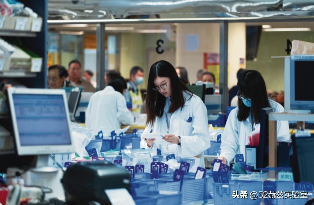 1000万取药机器人,花1000万进口2台取药机器人