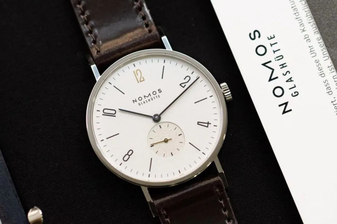 nomos最经典款,nomos款式推荐