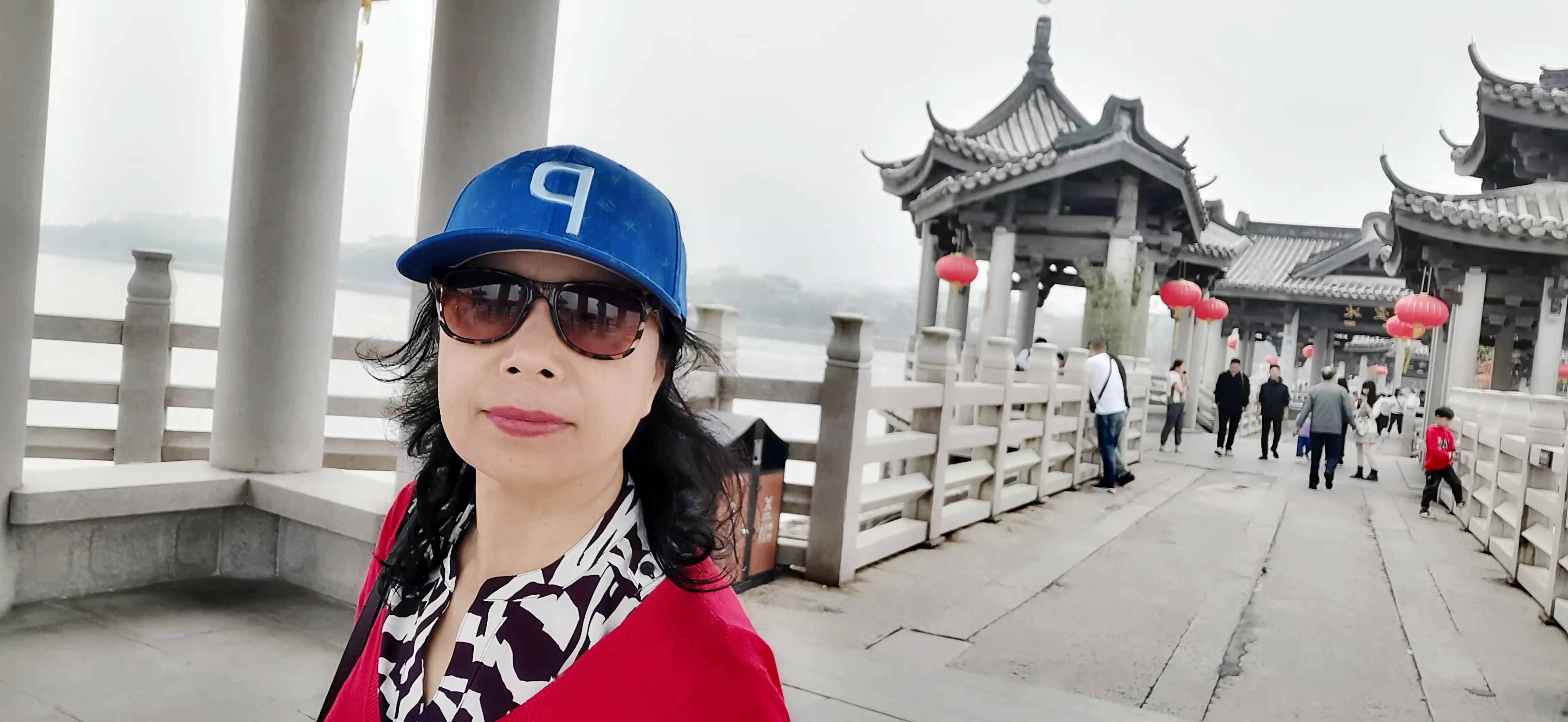 一人一车自驾游装备,两辆车自驾游需要带什么装备