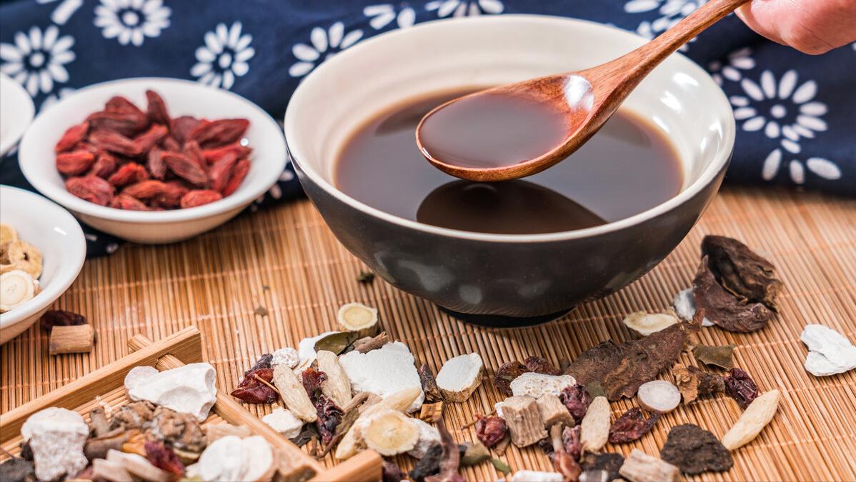 阴痒难忍，湿热下注！一张经典方剂，清利湿热，杀虫止带