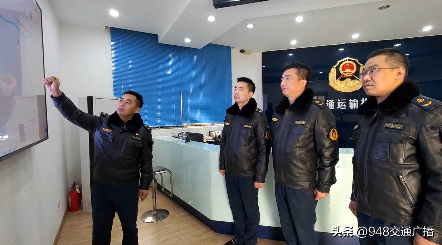 红心蓝甲耀鄂东｜路政员夏建：扎根基层24年最是笃行砺初心