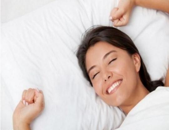 长期裸睡有什么好处和坏处,长期裸睡的人会怎么样