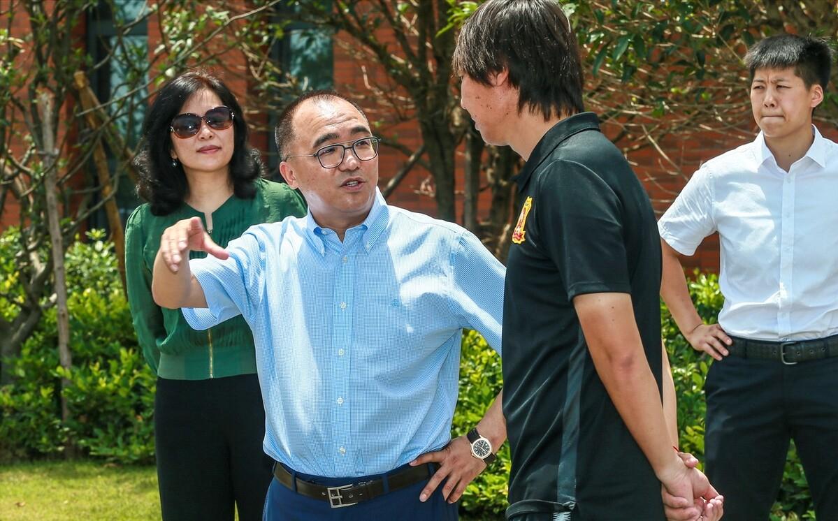 卓尔对李铁的最新消息,卓尔李铁最新消息