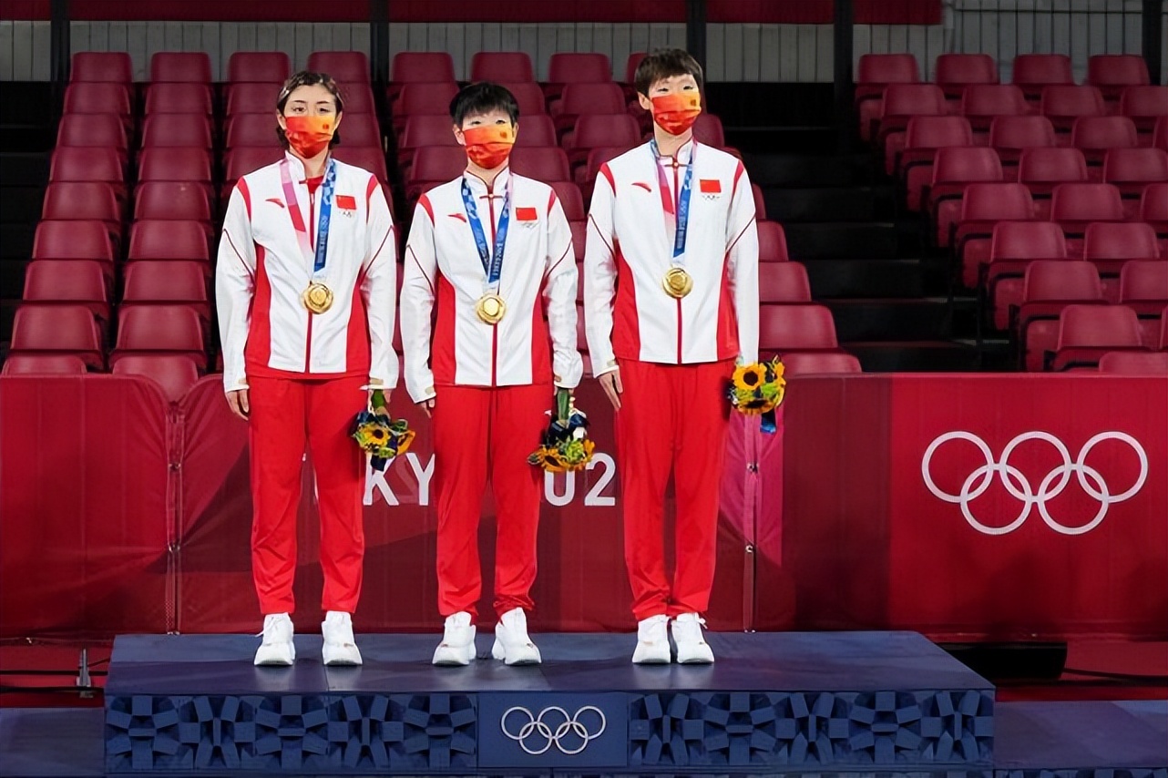 孙颖莎教练邱贻可评价孙颖莎,邱贻可孙颖莎初次见面