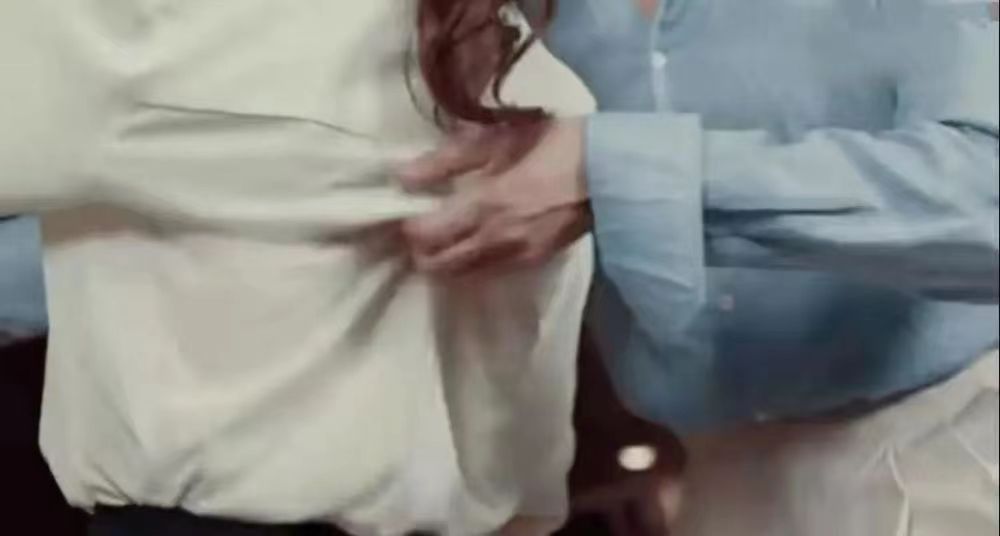 酒桌上喝酒的女人是职场小白吗,酒桌日常工作