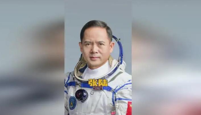 常德张陆刘阳,张陆和刘阳是同班同学吗