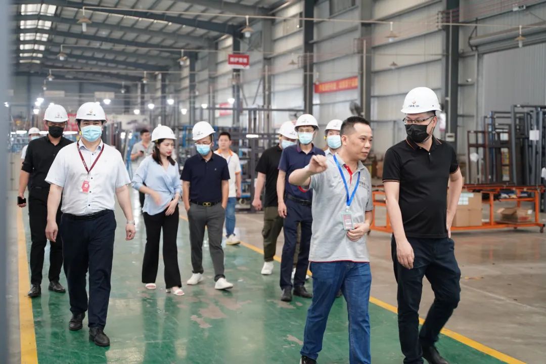 帝奥斯门窗和皇派门窗,博皇家居欢迎光临