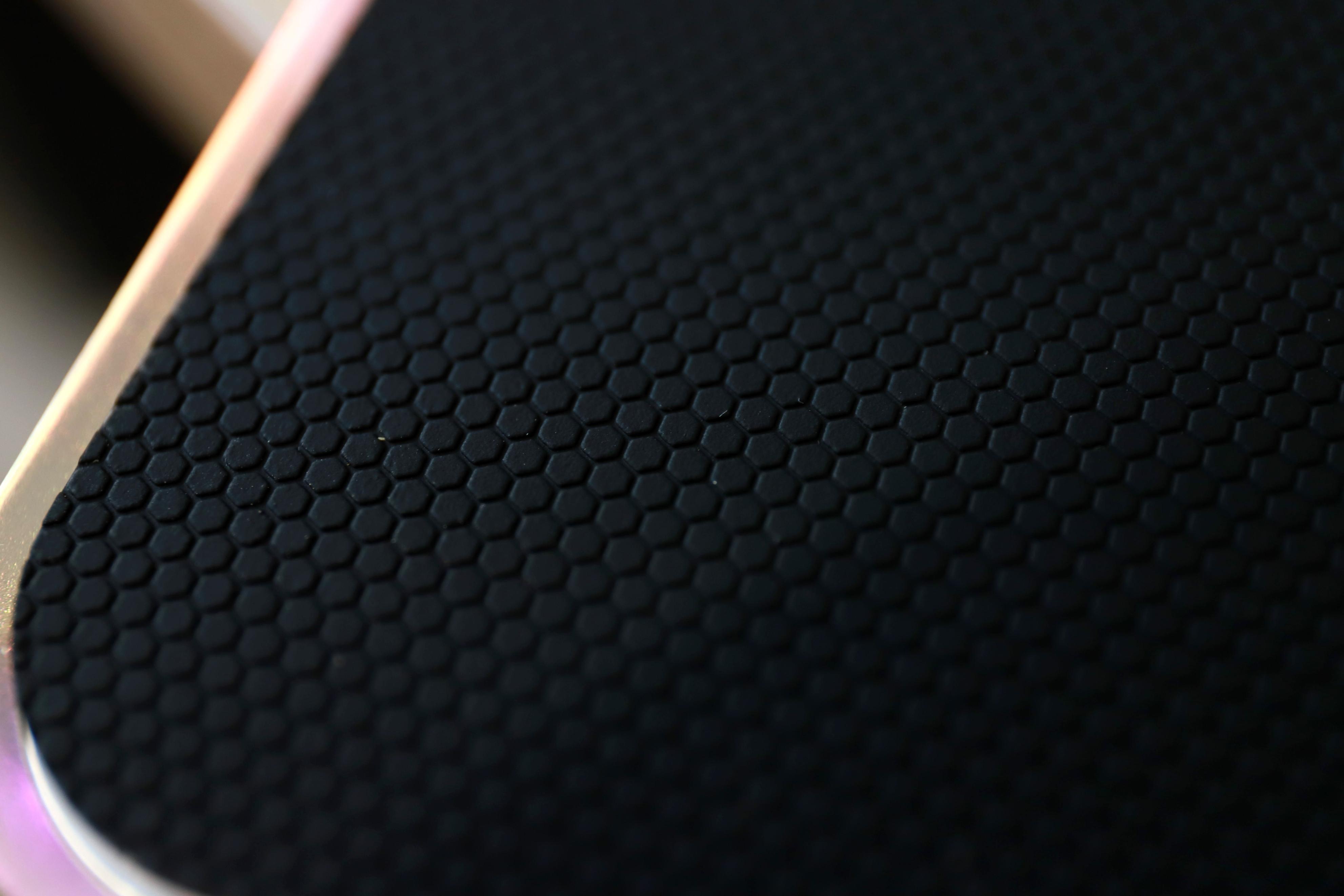 雷柏VT9游戏鼠标,雷柏vt9pro无线鼠标发布199元起