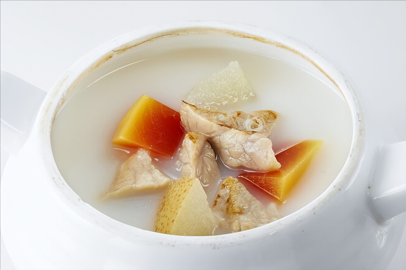 四道中老年人冬日养生汤,入秋喝什么汤对老年人好