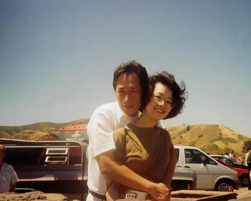 郭台铭:原配离世直呼上帝不公,却转身娶了比儿子大两岁的小娇妻