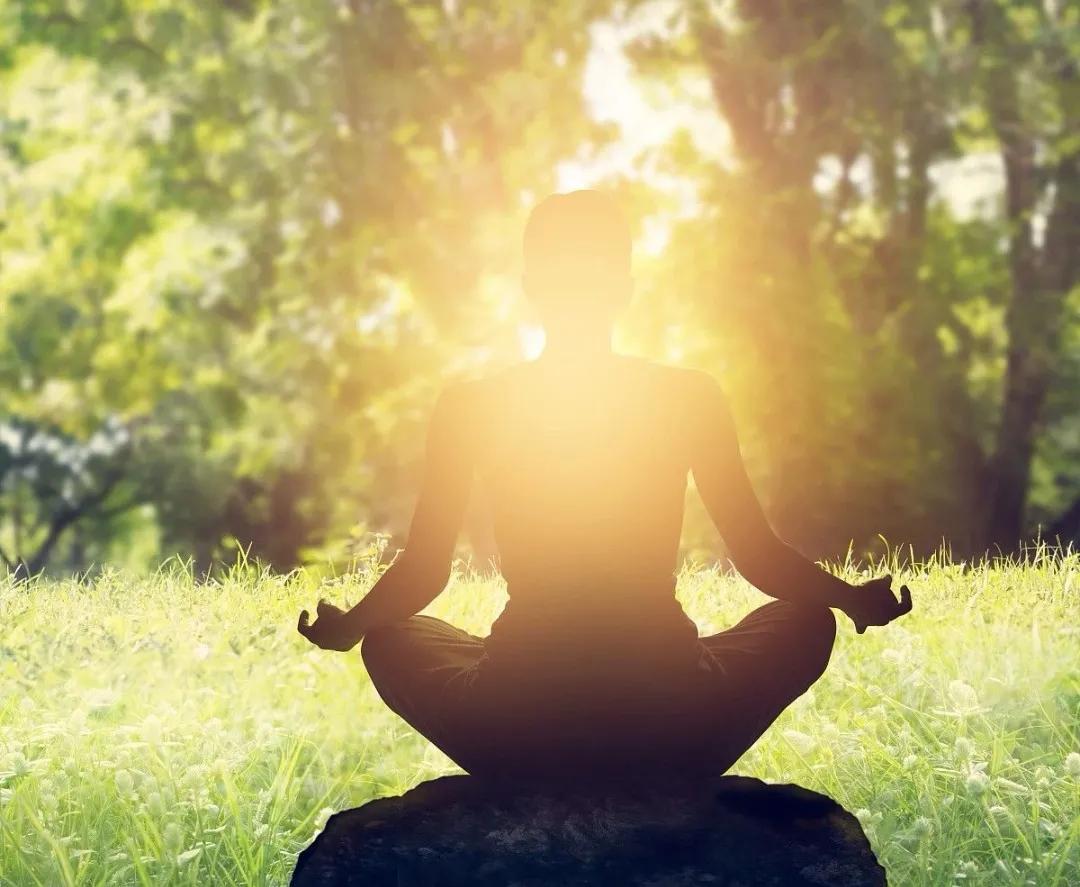 一个人时，别总是刷手机！可以做一些让自己解压和有价值的事！