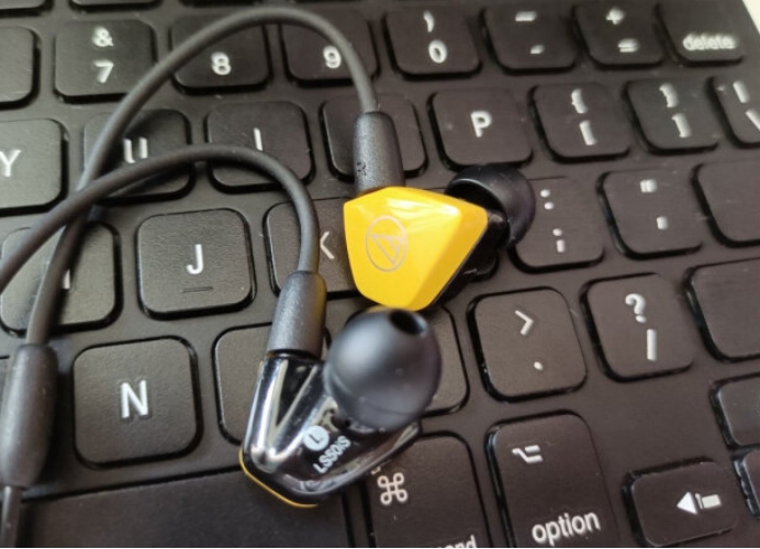 有线耳机什么牌子好性价比高,有线耳机哪个品牌低音效果好