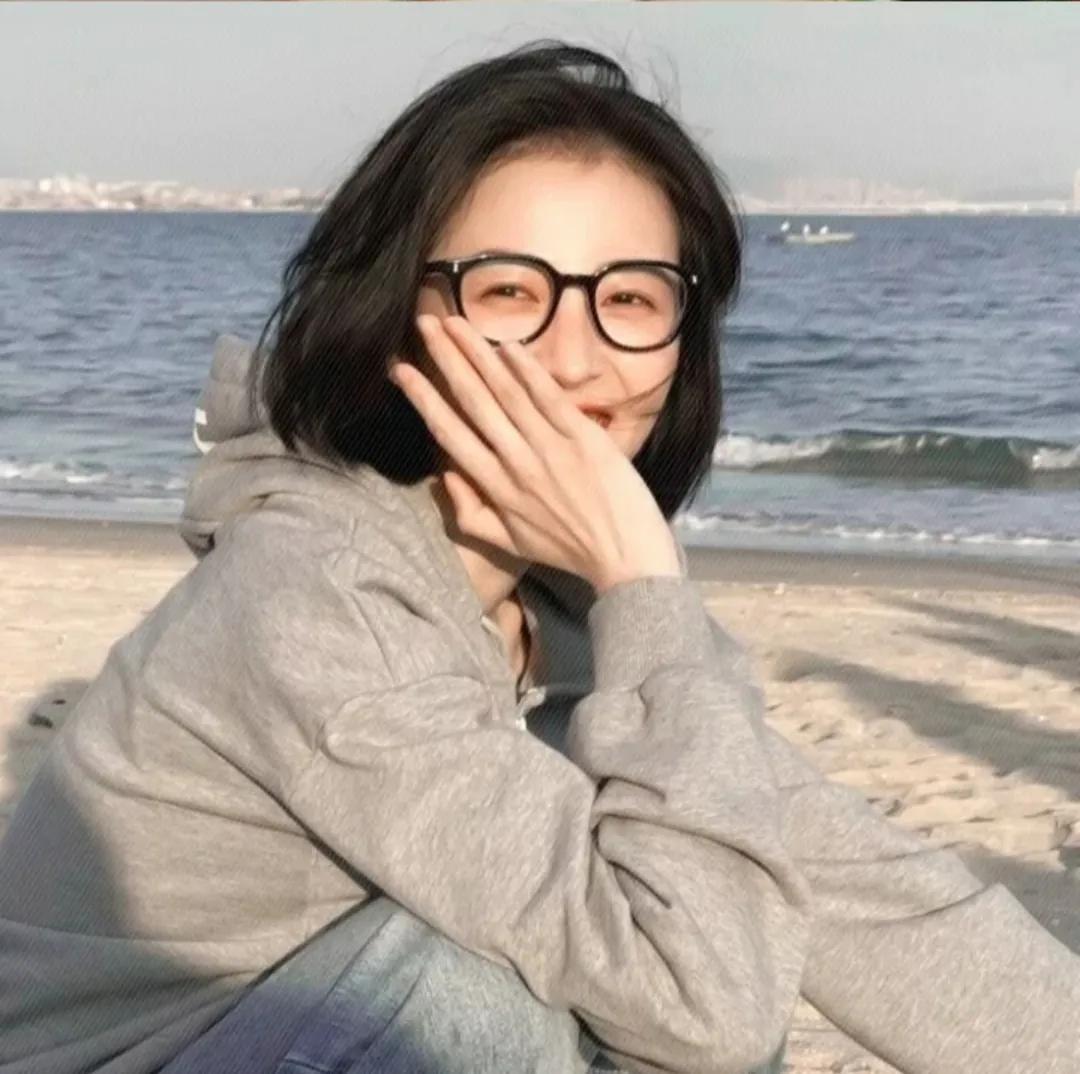 爱豆头像圆形,发你家爱豆的头像