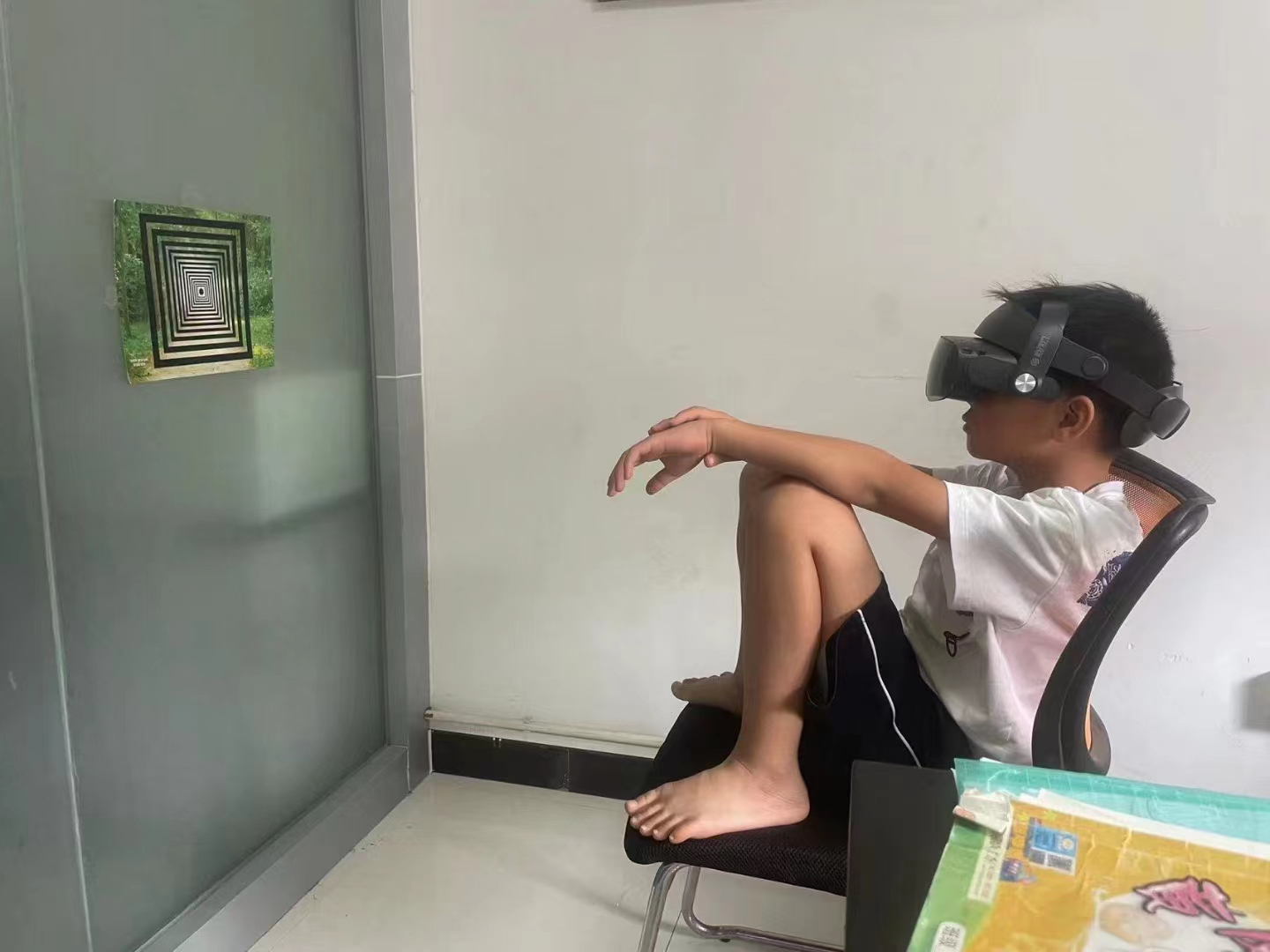 近视问题花5分钟看完就有完美解决方法