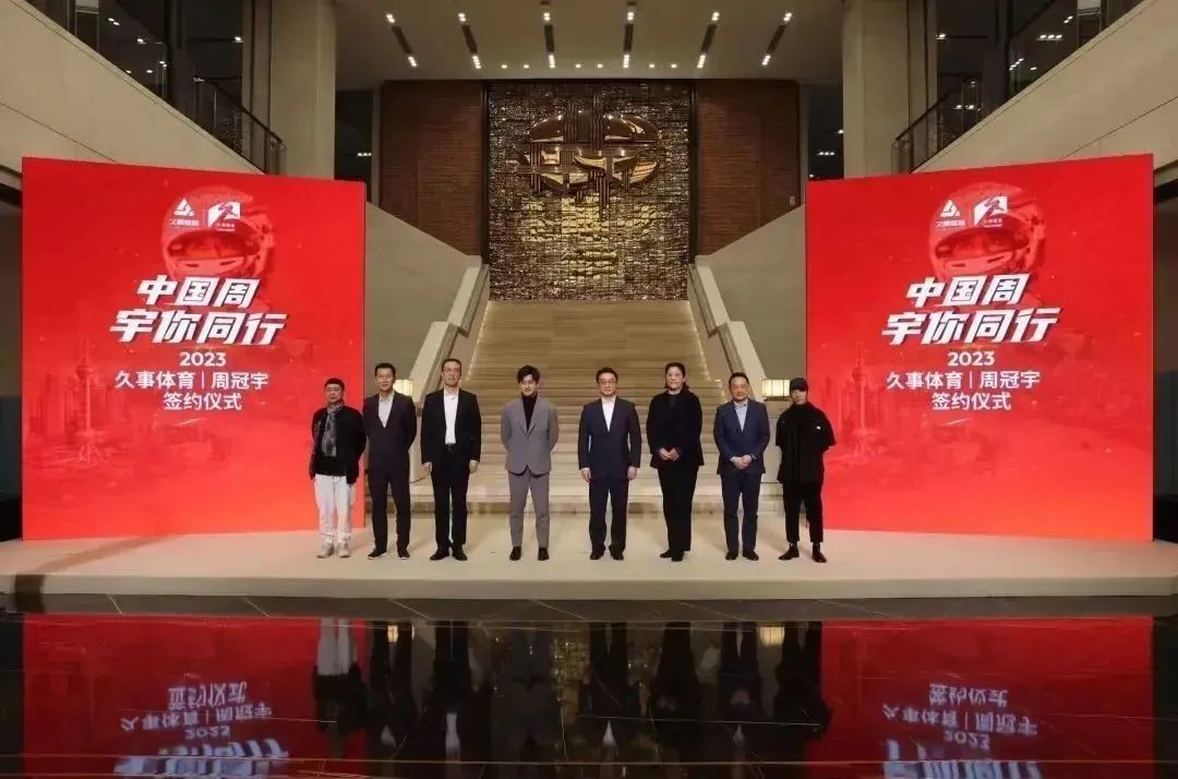 王鹤棣特步160x3.0pro荧光,王鹤棣代言特步的视频