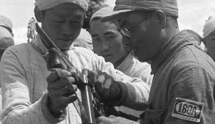 中国部队都装备过哪些冲锋枪,解放军部队装备的冲锋枪