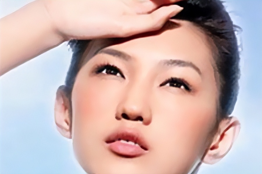 夏日必备“晒不黑”指南｜晒后修复4步快速搞定