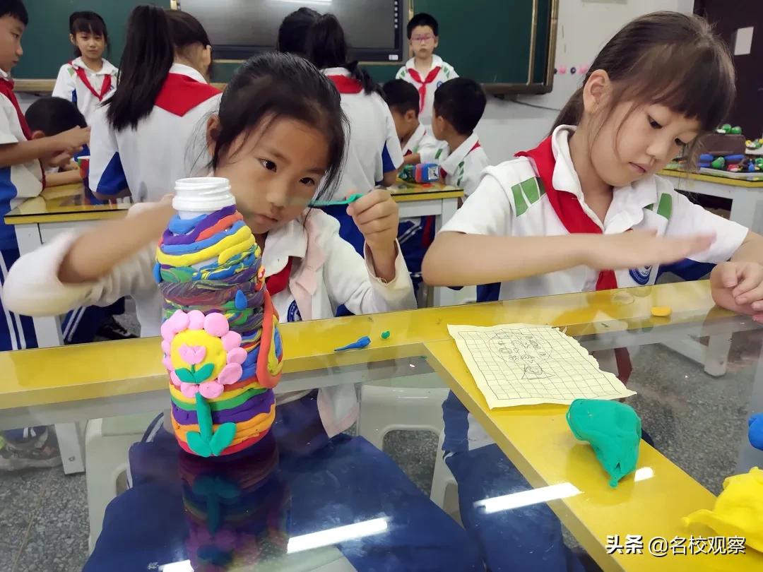 社团百花齐放助力学生全面发展,让每一个学生全面而有个性地发展