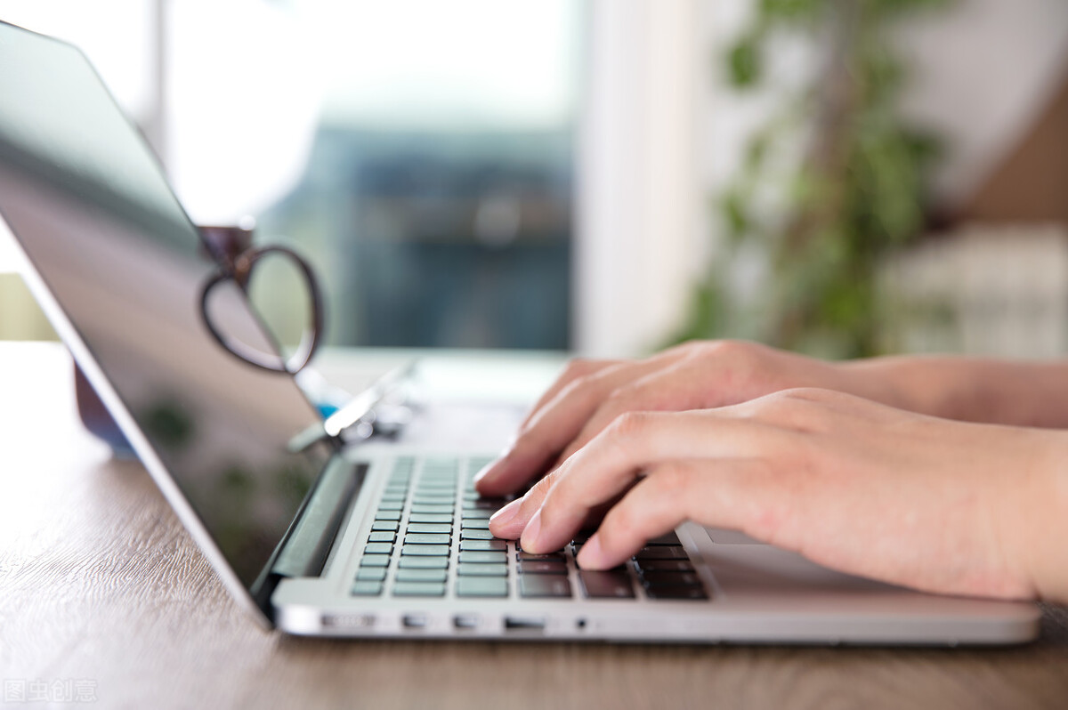 撰写一份属于自己的求职简历,求职干货如何制作一份合适的简历