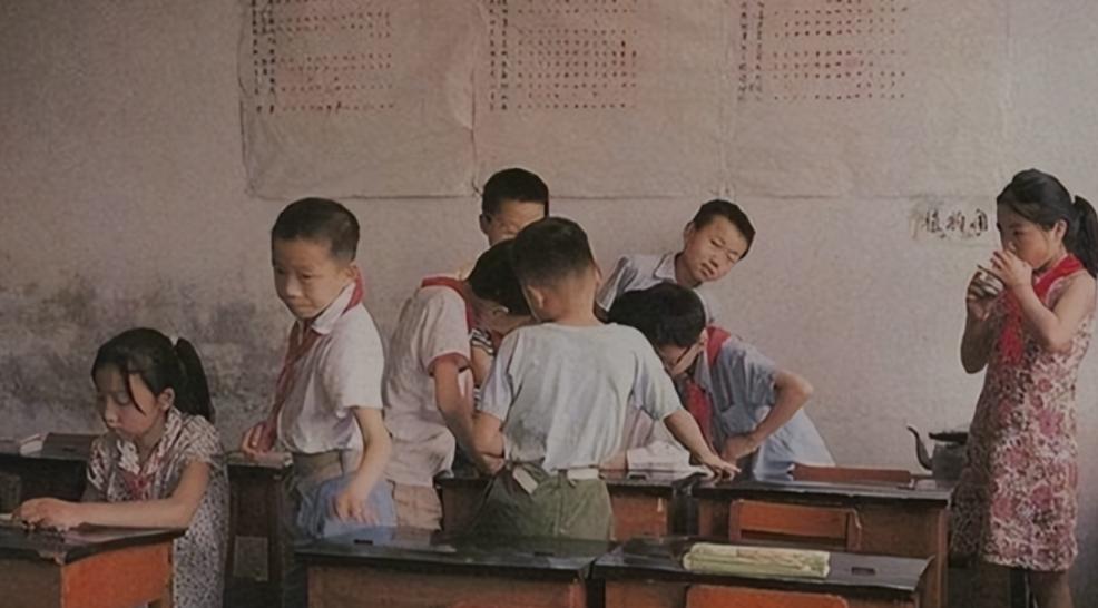 刘三姐扮演者被枪决多大岁,刘三姐八十年代