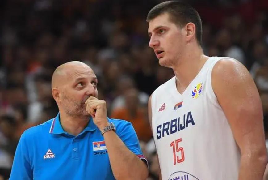 中国男篮世界杯开球时间确定!湖人帮中国队找出限制约基奇方法?