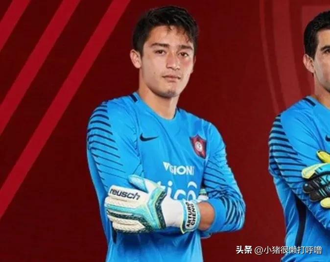 国足4大潜力新星何小珂,西班牙青年联赛何小珂