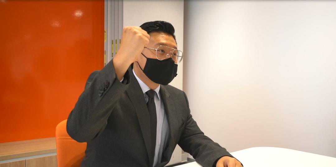 地球另一边的人们是倒着吗,地球另一侧的人不会掉下去吗