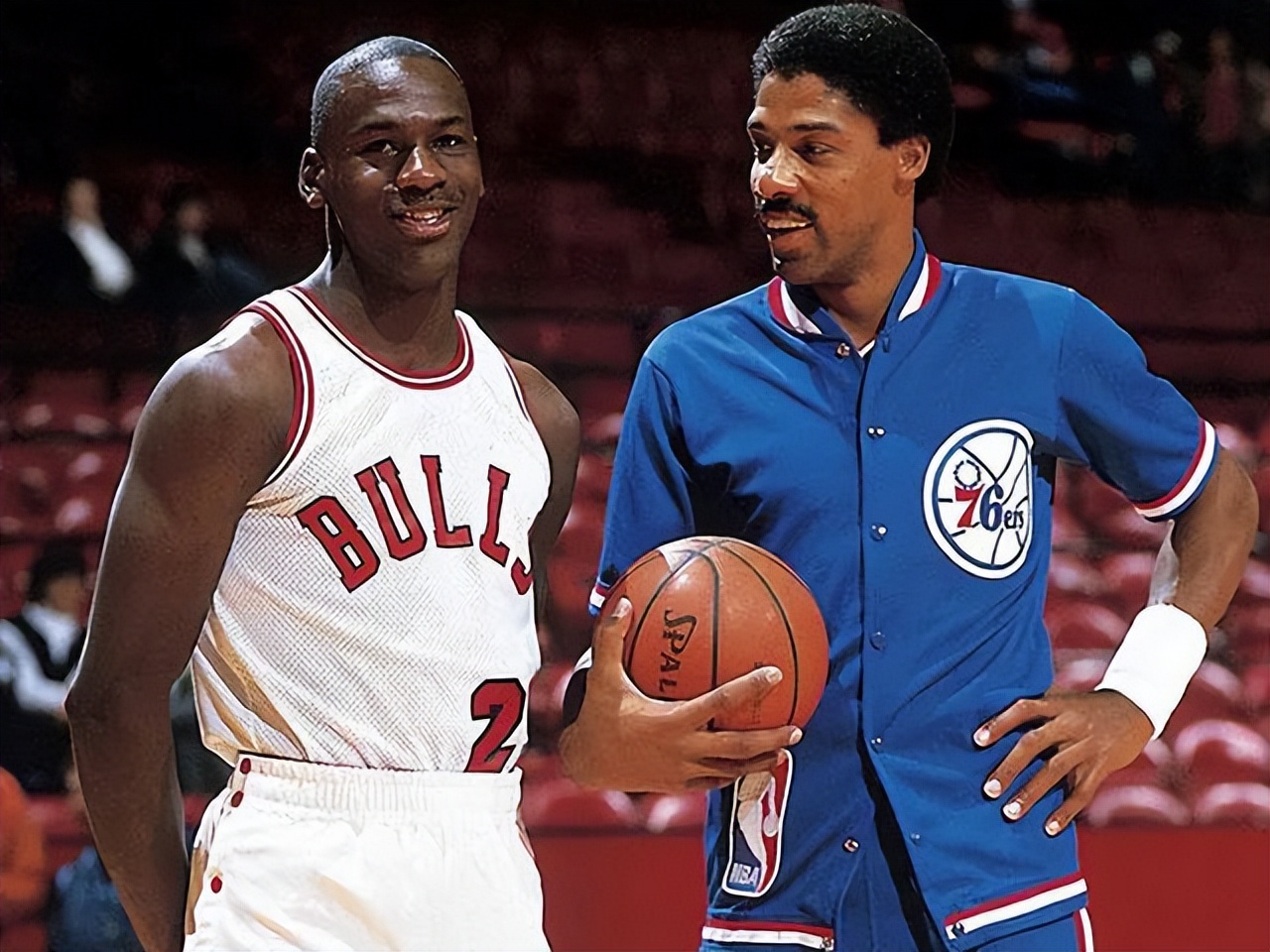 哪位球星夺冠最多现役仅库里上榜,库里杜兰特哪一次同时拿了月最佳