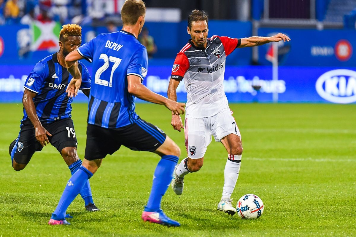 双方严阵以待,双方火力全开生怕打的不尽兴