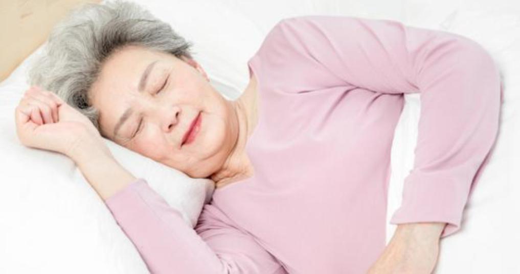 脸上出现*血丝红**,警惕是心梗的前兆,养成这5个习惯心脏会变强大