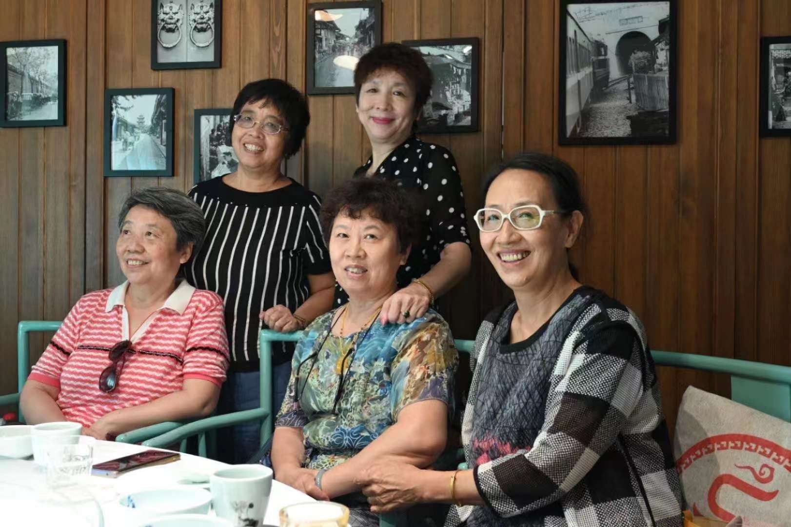 25载青春岁月风华正茂,回望青春风华正茂