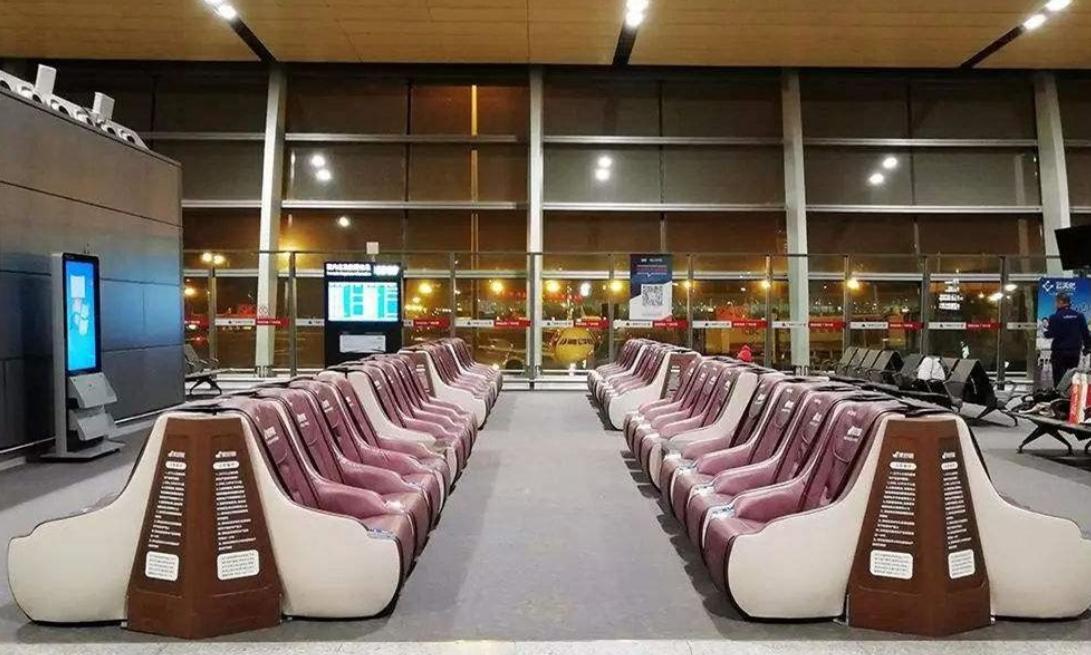 火车站这么多按摩椅如何盈利,共享按摩座椅免费投放