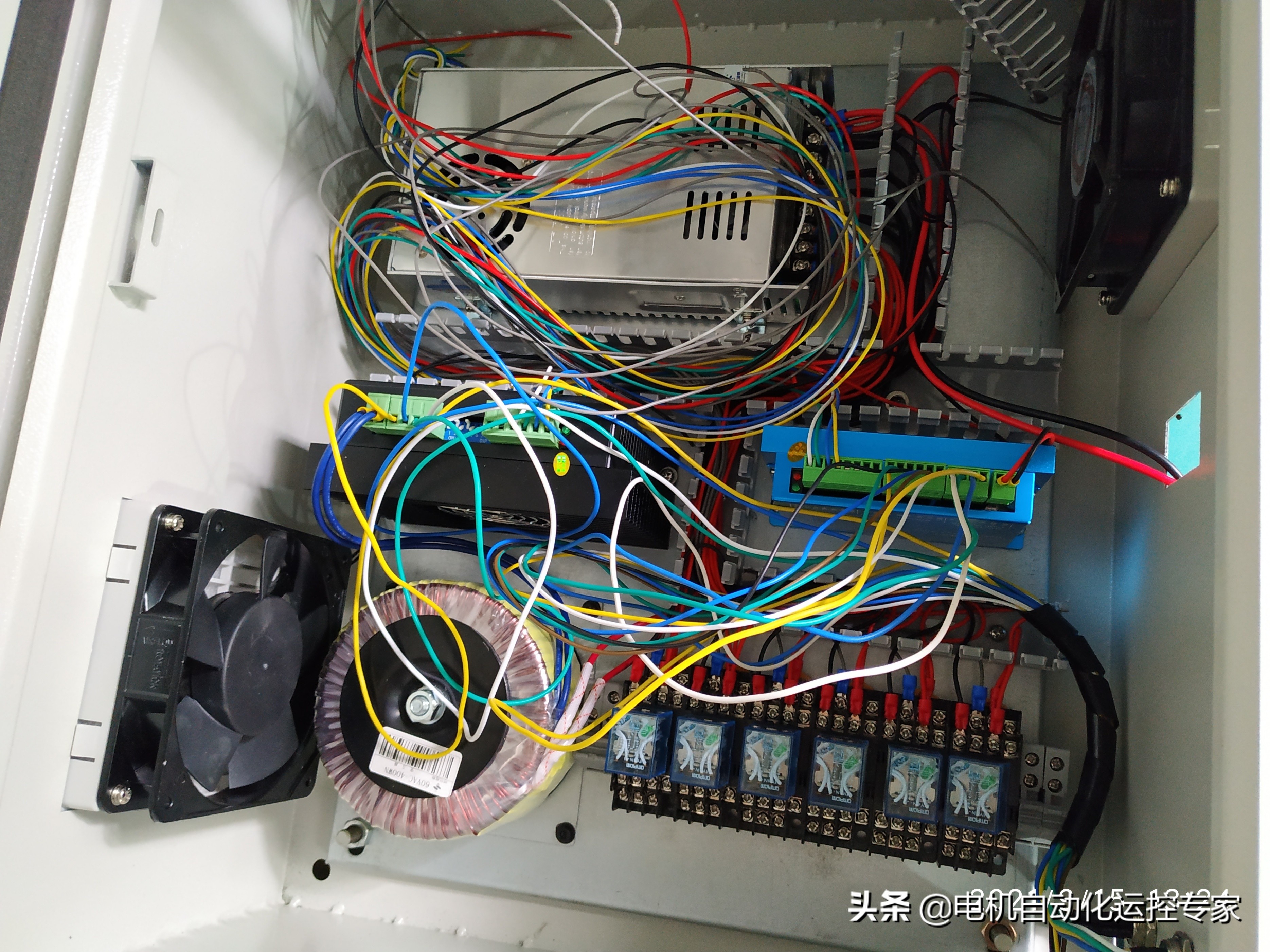 伺服电机位置超差怎么调节,伺服电机电流声大解决方法