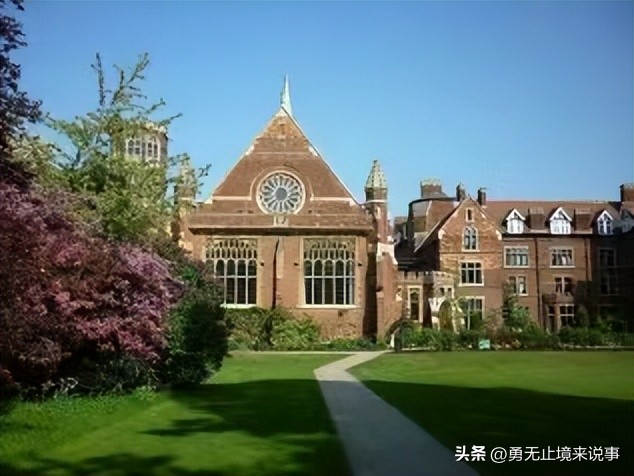 英超足球女神皮德尔写真,英国超模露西皮德尔图片