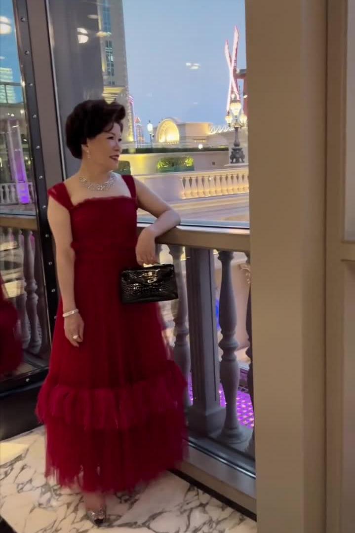 鲍鱼家姐的豪宅有多大,鲍鱼家姐是cici的亲姐吗