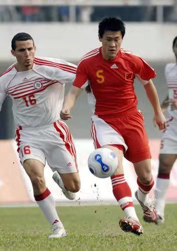 老骥伏枥志在千里足球,老骥伏枥志在千里打一人物