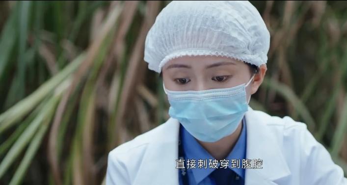 女子被竹签刺穿,22岁女子被刺穿