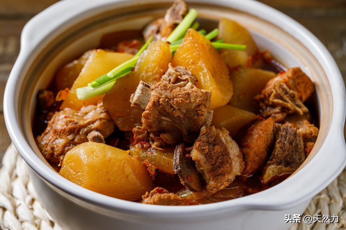 白萝卜爽口小菜的做法,白萝卜清脆爽口好吃又下饭的做法