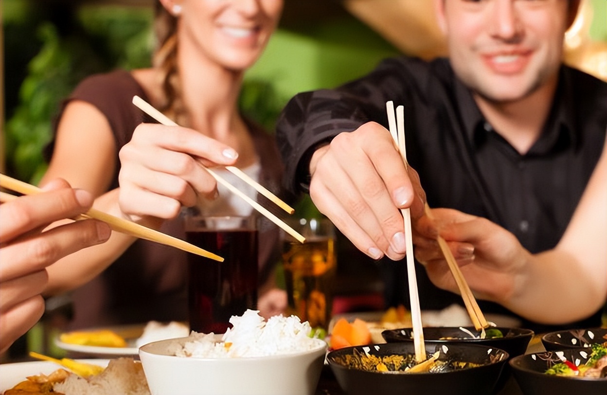 感染新冠后第几天不再具有传染性,感染新冠自愈后还要隔离多久