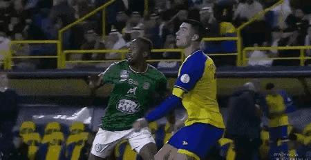 中国何时才出一个c罗,中国出现c罗一样的球员会怎么样