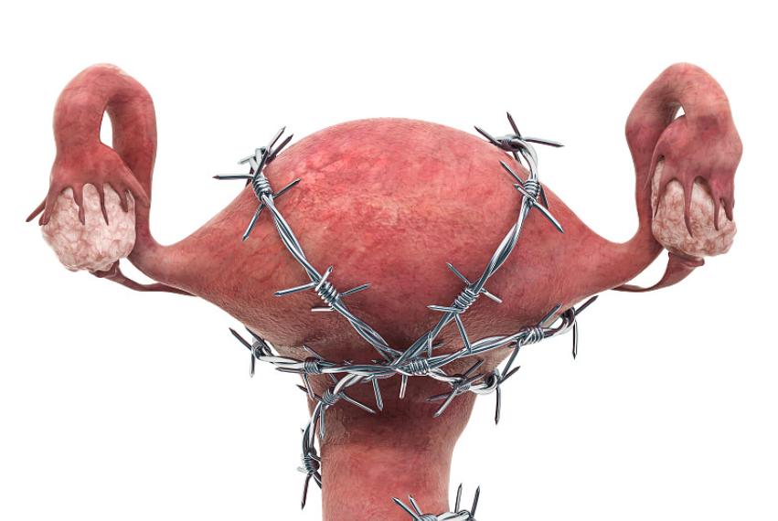 姨妈前后外阴有点疼是怎么回事,女士下身隐隐疼怎么回事