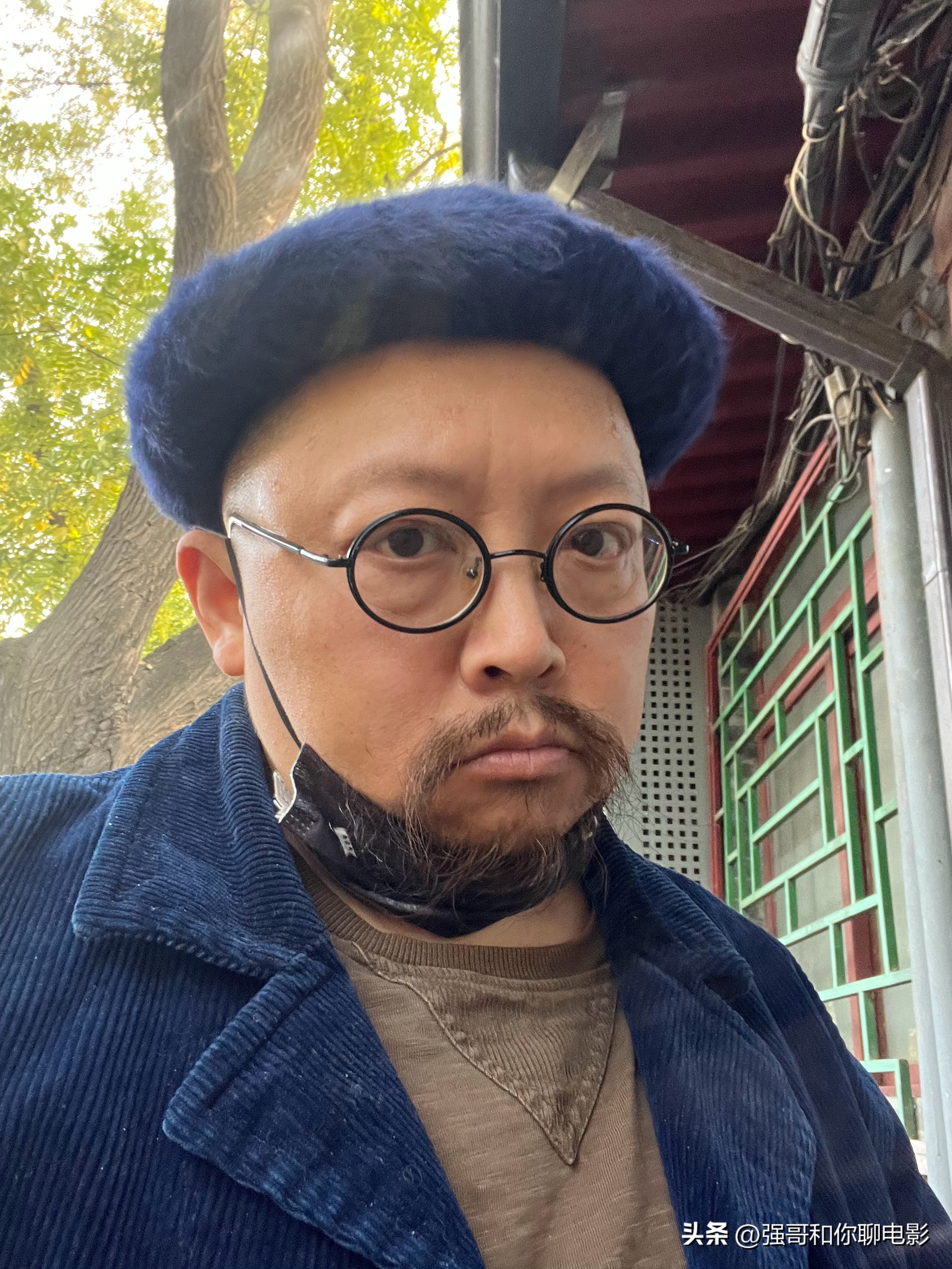 表面道貌岸然内心衣冠禽兽,表面上道貌岸然实际上暗藏祸心