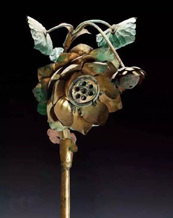 挖出来的古墓藏品都去哪了,不解之谜古墓挖掘真实记录