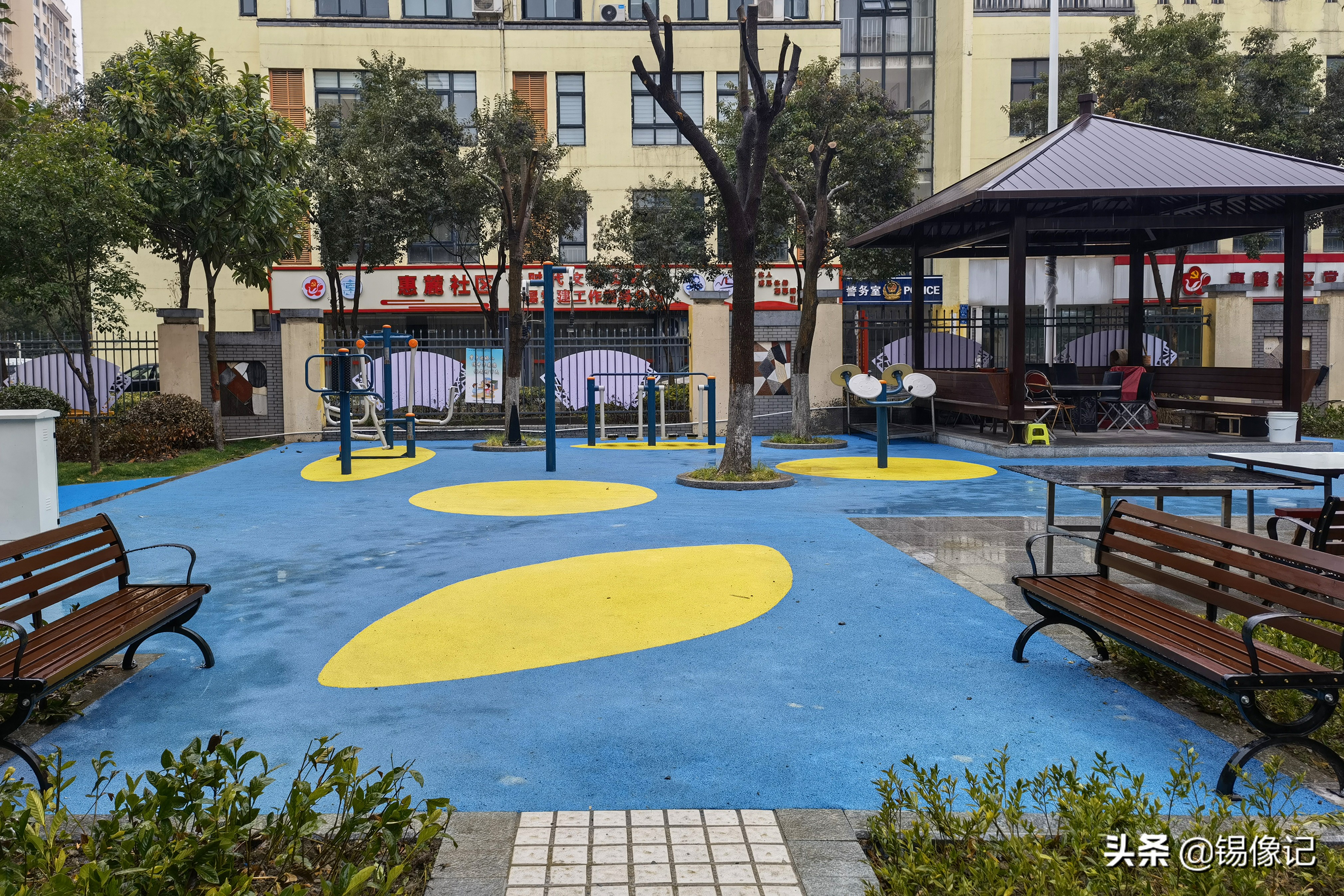 城事•有爱｜惠麓苑小区旧貌换新颜居民群众开心过新年