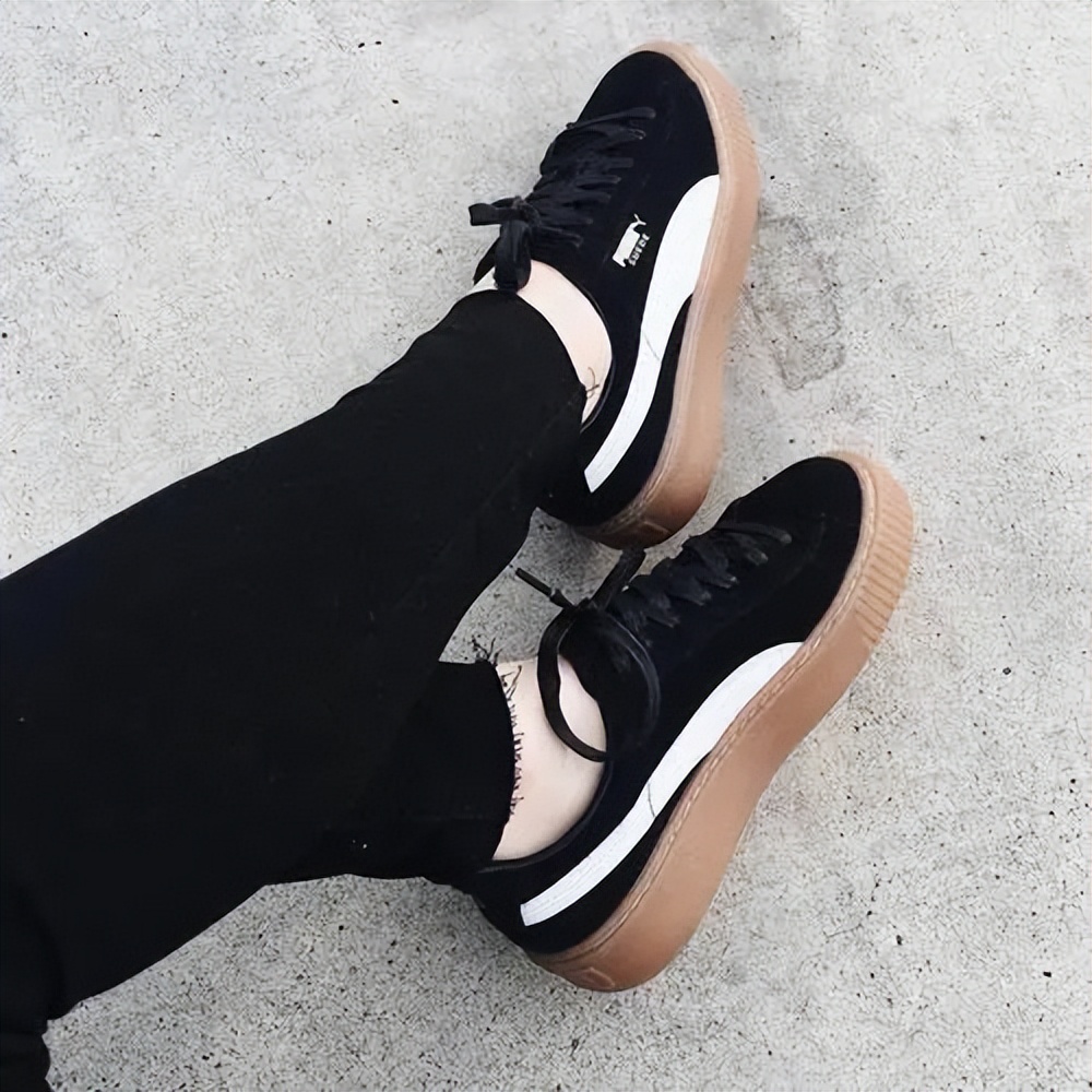 蕾哈娜资本,蕾哈娜成名之路