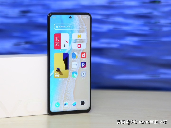 vivoy77是双引擎闪充吗,vivoy77双芯闪充手机