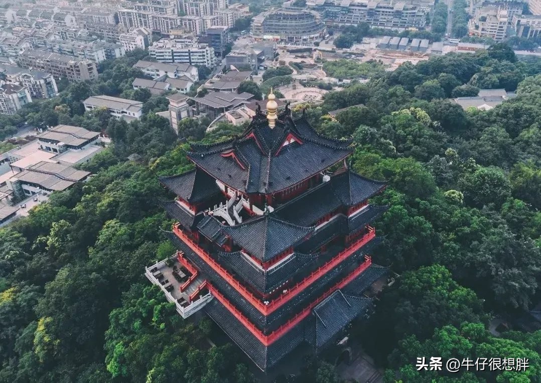 杭州西湖可以吃饭的景点,杭州西湖十大景点之一飞来峰