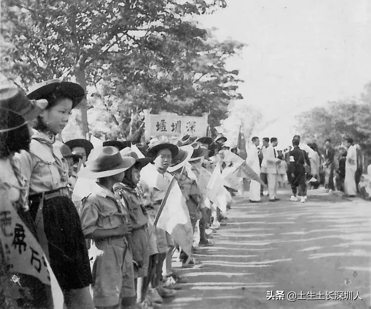 鏇剧粡娣卞湷,娣卞湷绗竴鐜板満鍙嶈祵