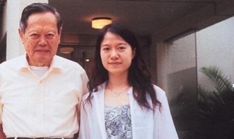 杨振宁教授和翁帆生活照,关于杨振宁教授与翁帆是否有孩子