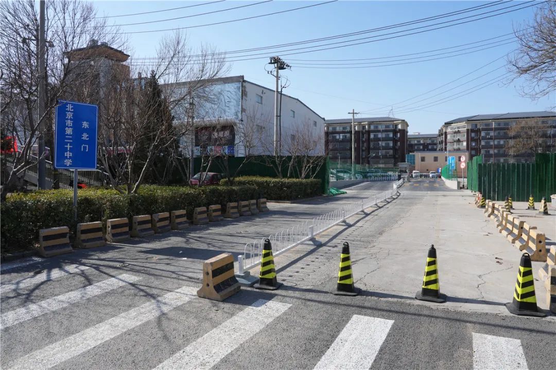 这条“上学路”，暖心！安心！